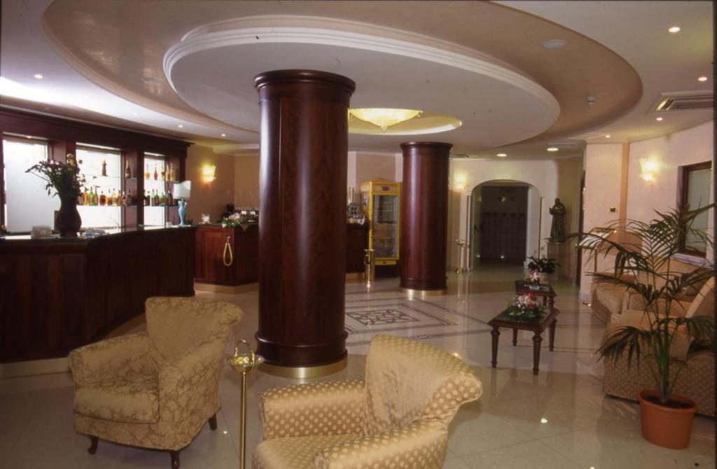 Hotel Di Cosmo San Giovanni Rotondo Luaran gambar