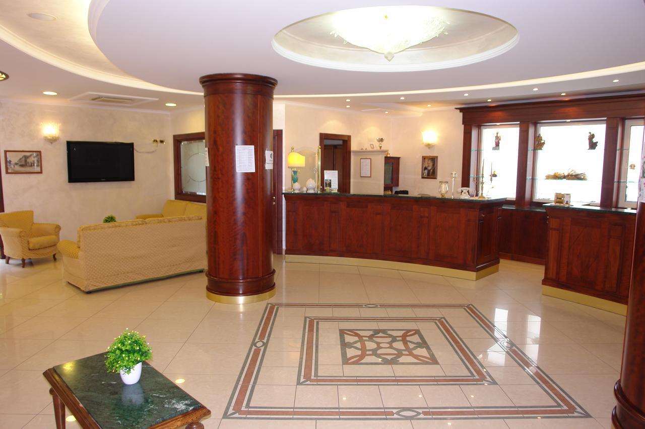 Hotel Di Cosmo San Giovanni Rotondo Luaran gambar